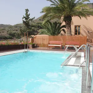 4* Hotel Rural El Mondalon